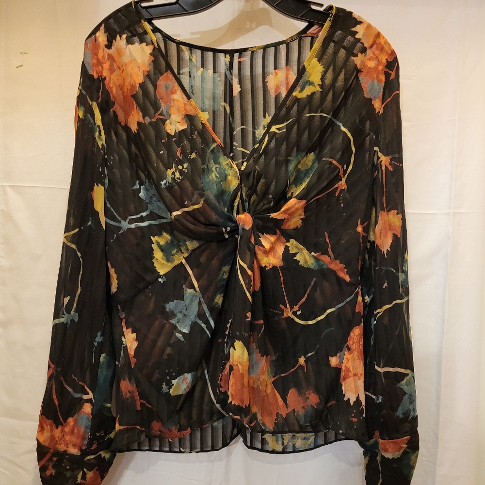 BCBG Maxzaria twist front blouse